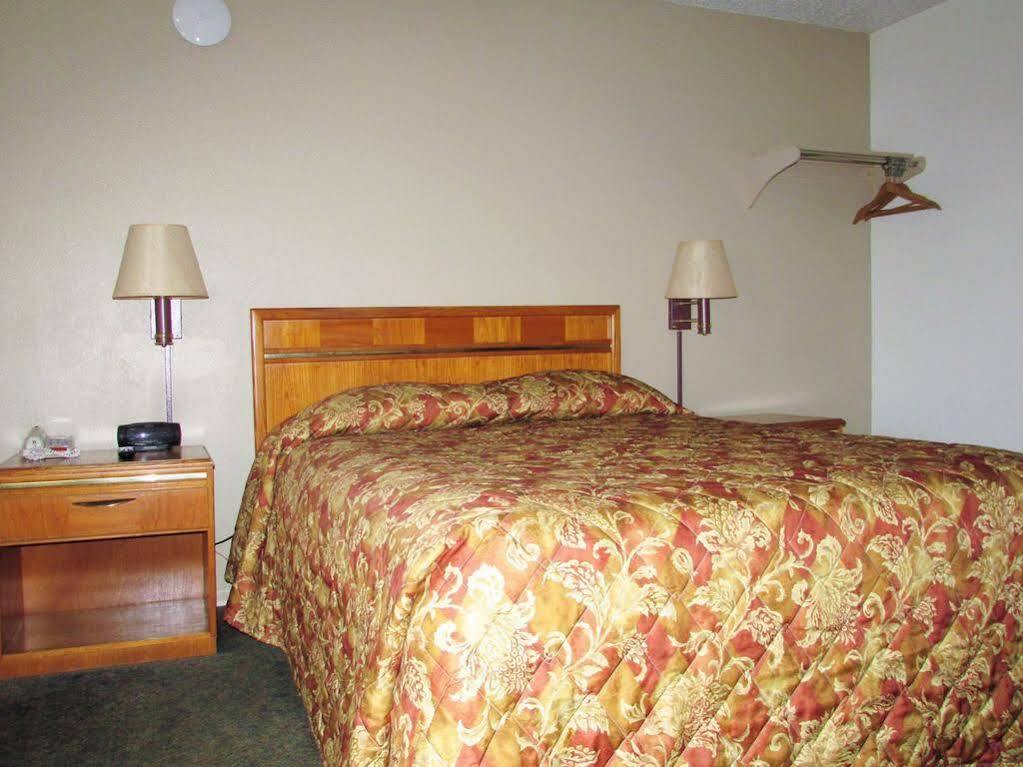 Euclid Motel Bay City Luaran gambar